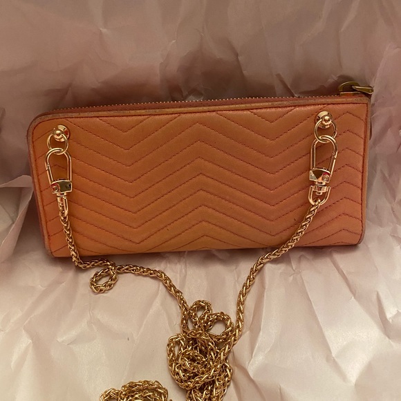 authentic PRADA Wallet Around Leather - Picture 4 of 16